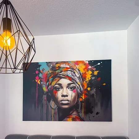 Modern In Center بيليفيلد